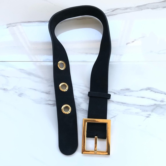 Authentic Gucci Black Suede Belt - Picture 3 of 7